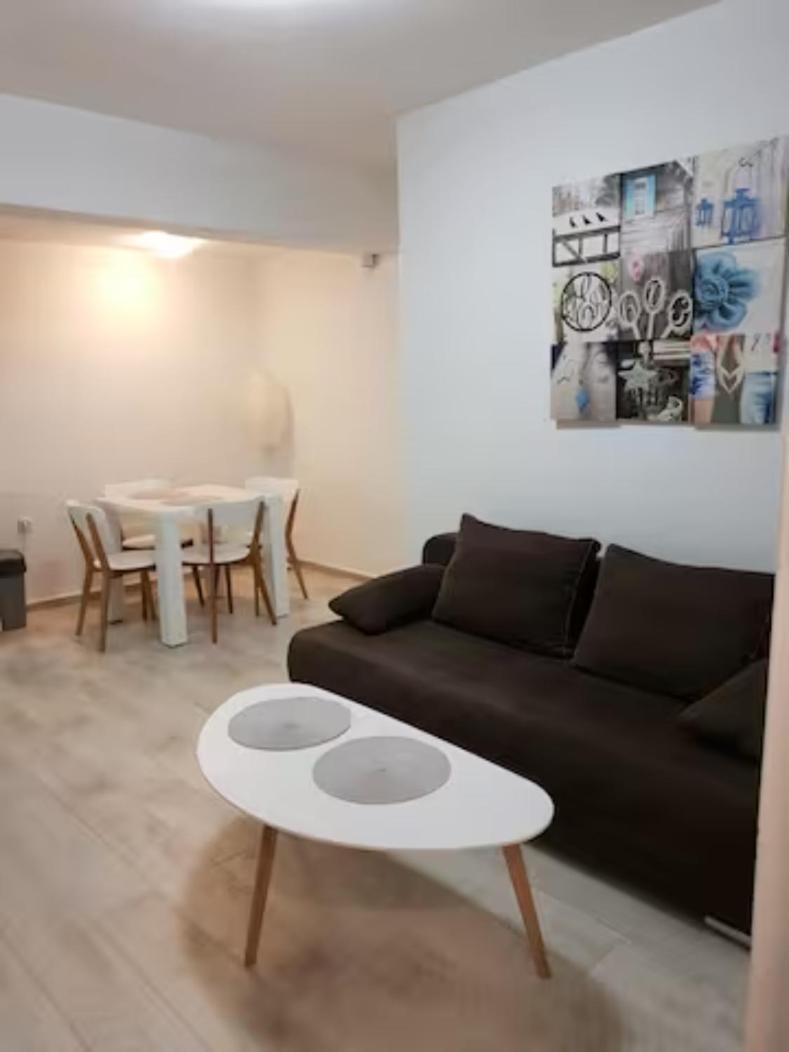 Suitable Summer Apartments Πούλα Εξωτερικό φωτογραφία